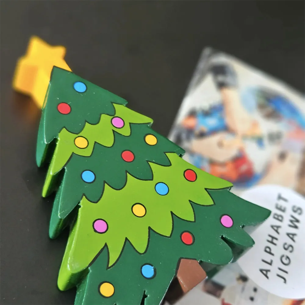 Christmas Tree Magnet