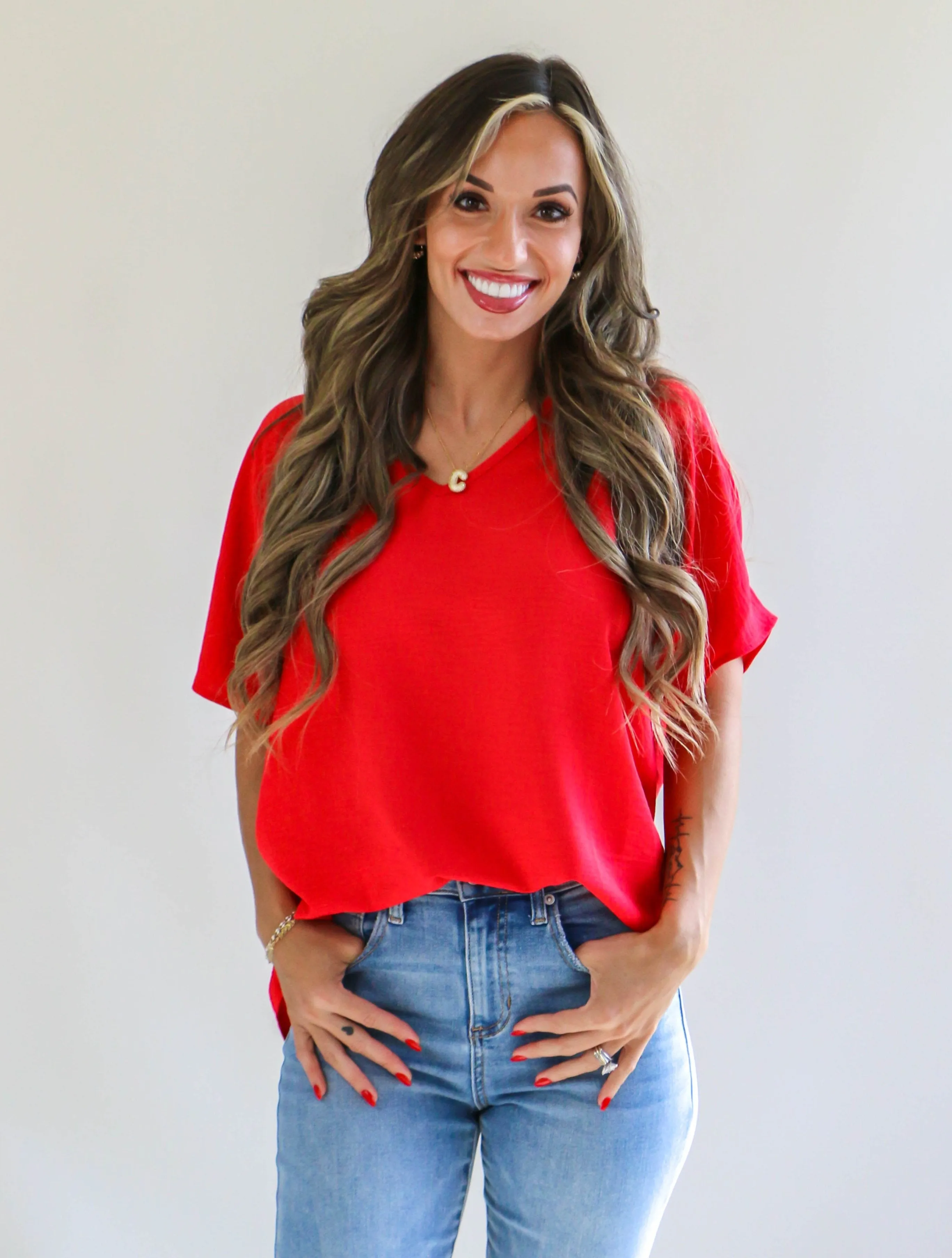 Easy Days V-Neck Top in Red