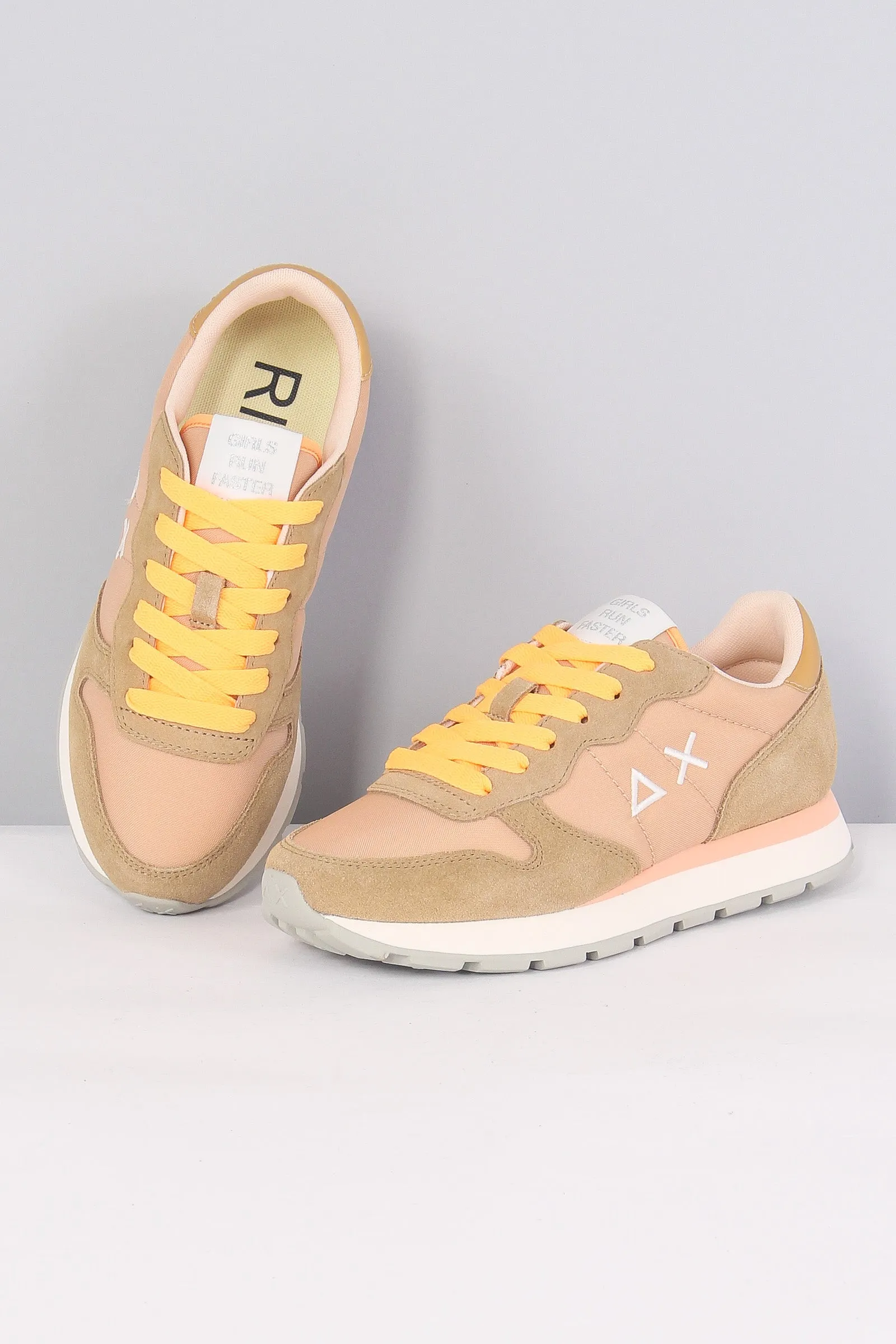 Sneaker Ally Solid Nylon Beige