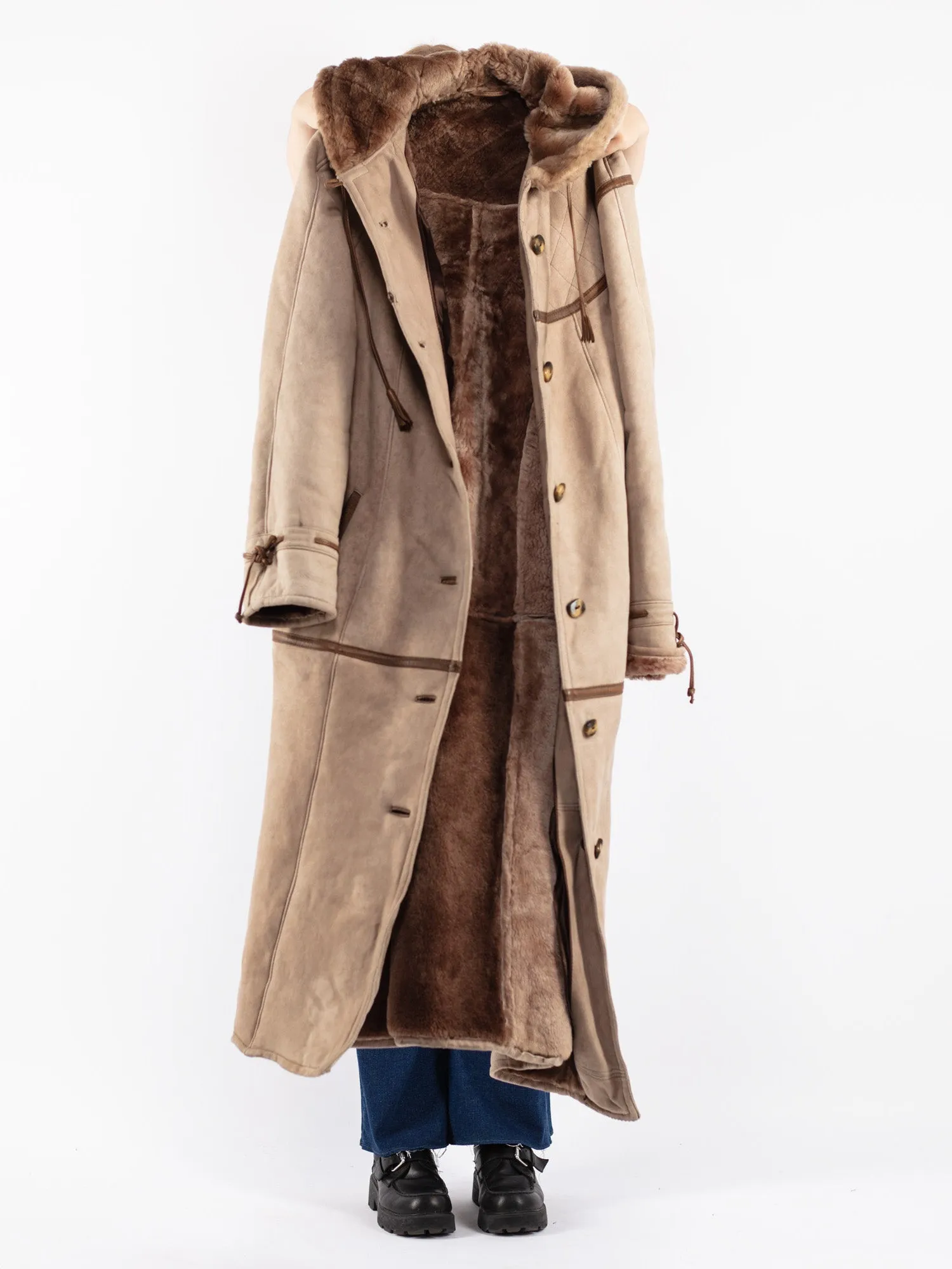 Vintage 80's Women Hooded Sheepskin Long Coat in Beige