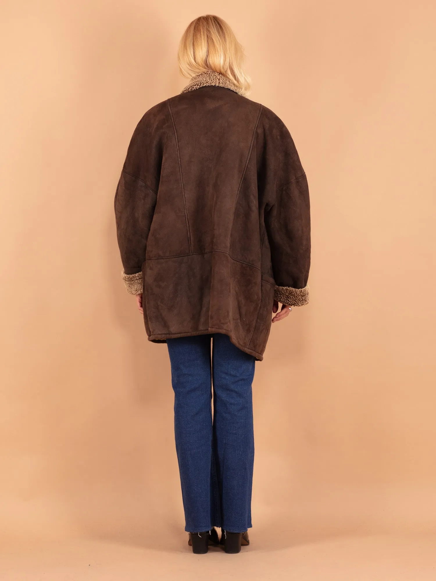 Vintage 80's Women Oversized Sheepskin Coat in Brown