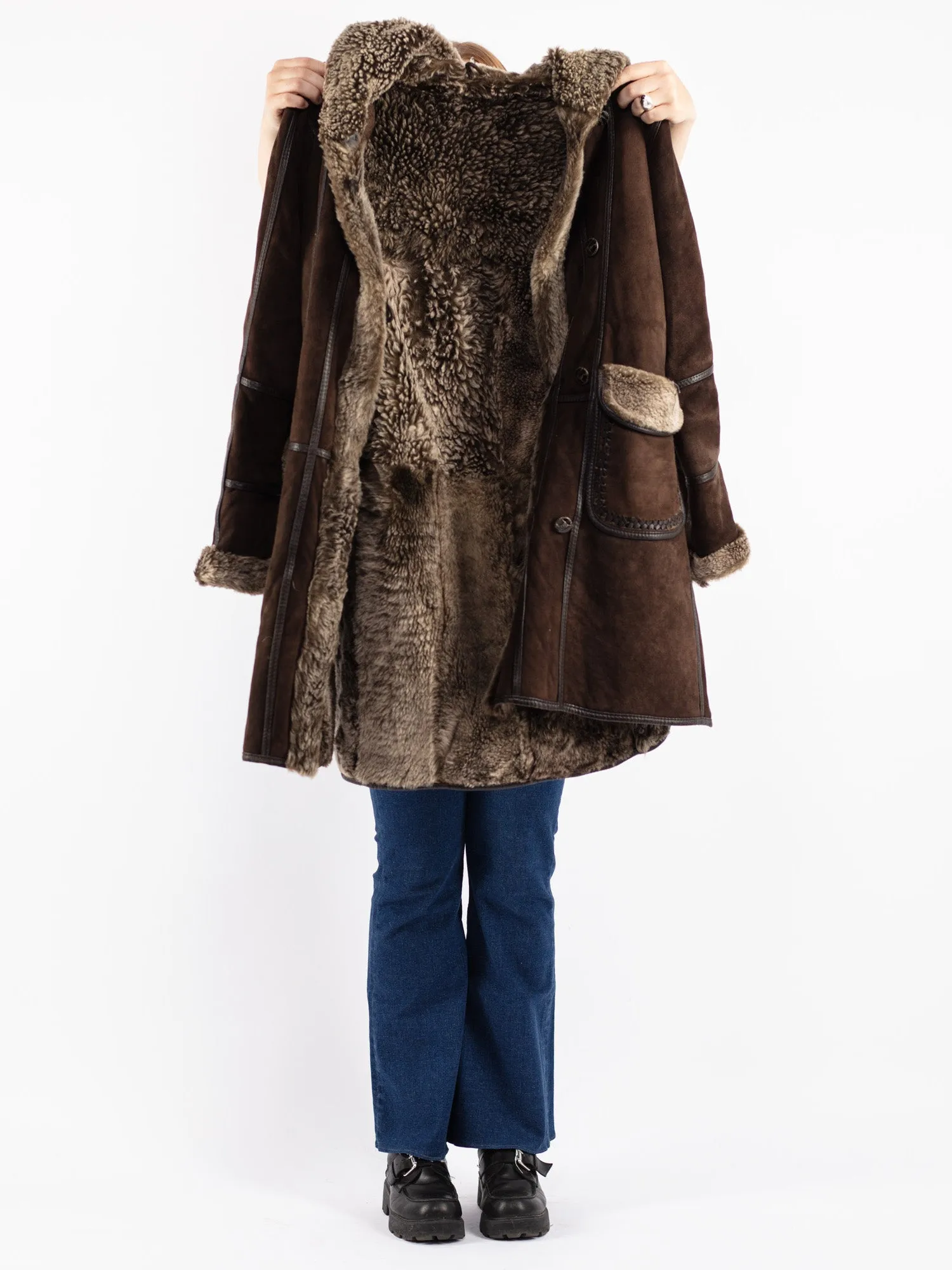 Vintage 90's Women Hooded Shearling Coat in Brown