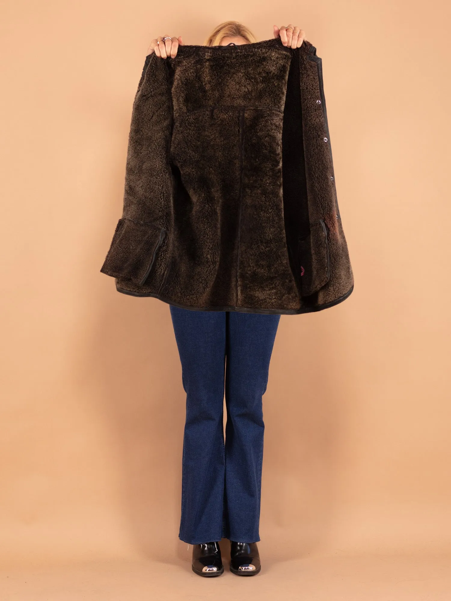 Vintage 90's Women Sheepskin Coat in Black