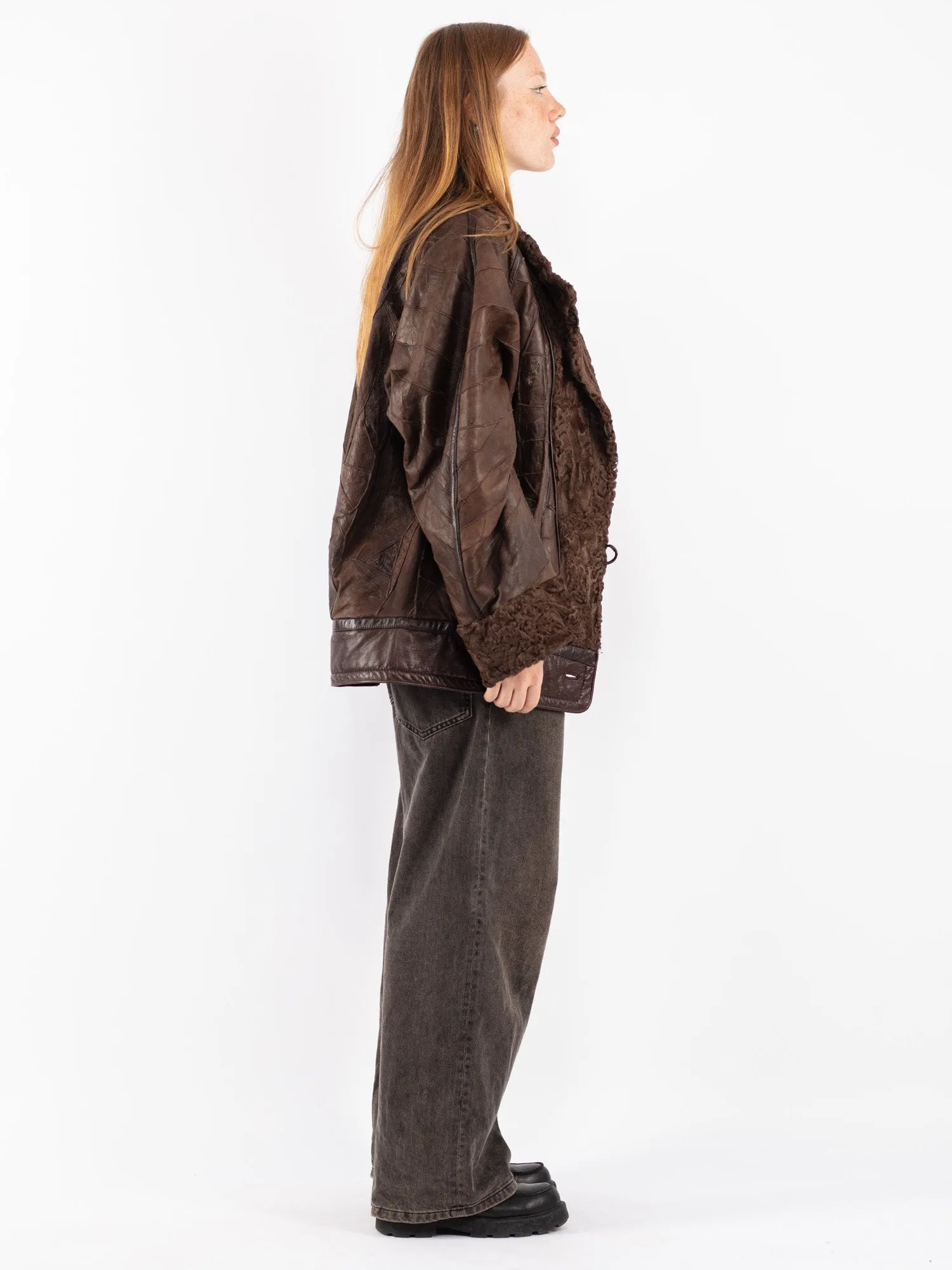 Vintage 90's Women Sheepskin Coat in Brown