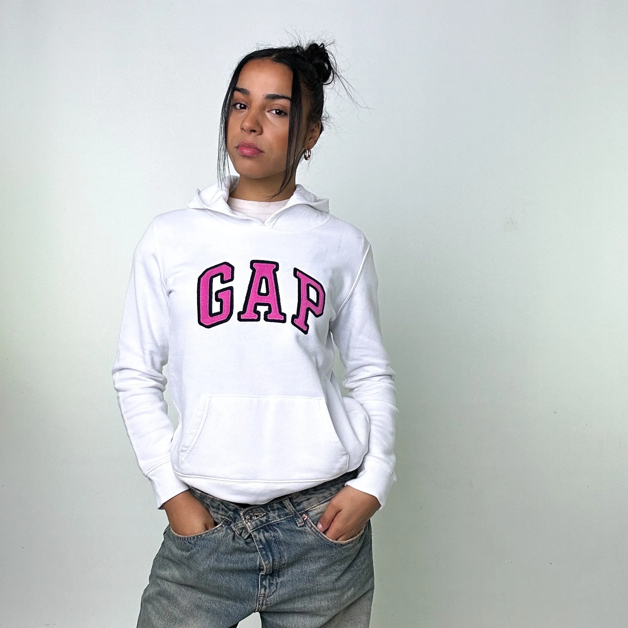 White 90s GAP Spellout Hoodie Sweatshirt (M)