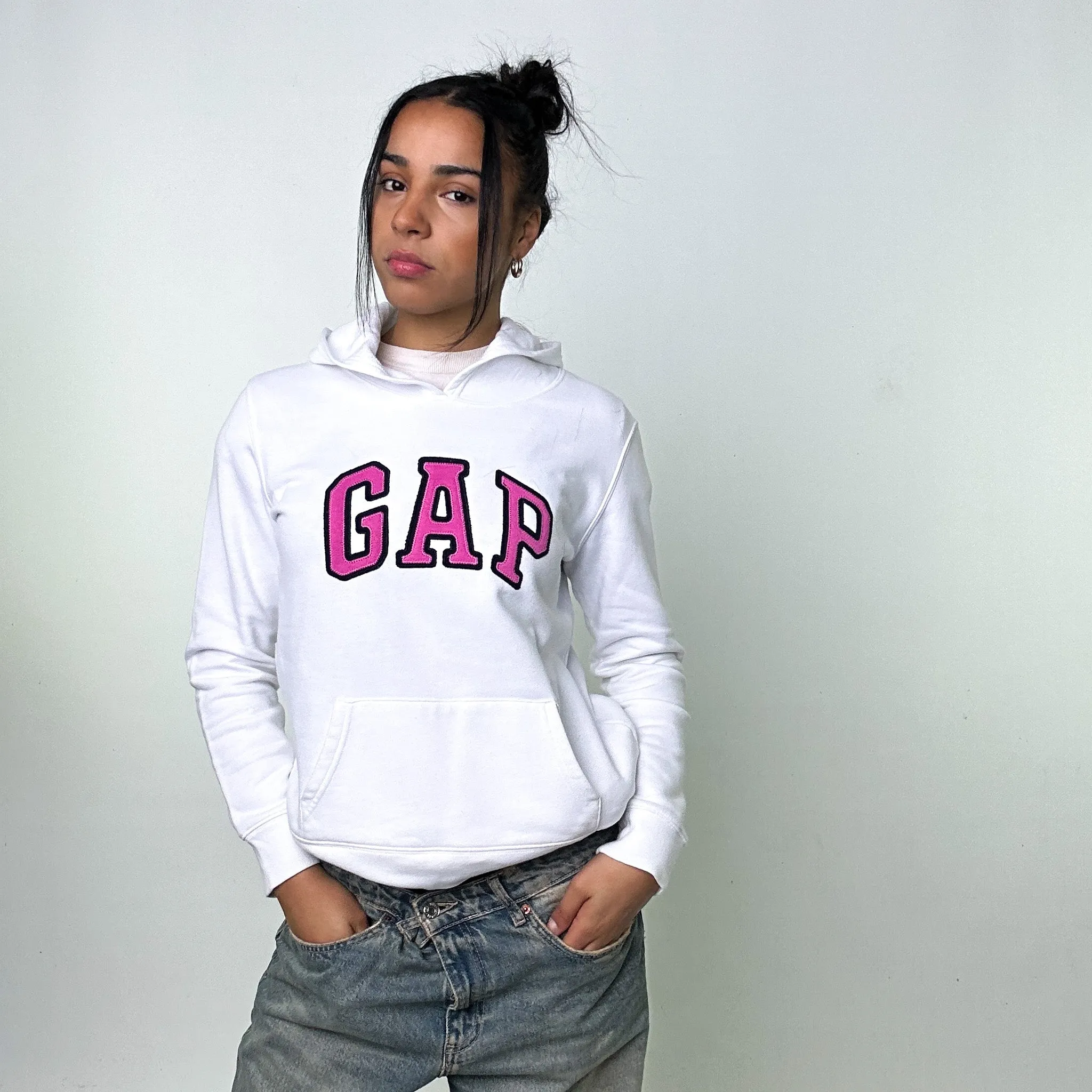 White 90s GAP Spellout Hoodie Sweatshirt (M)